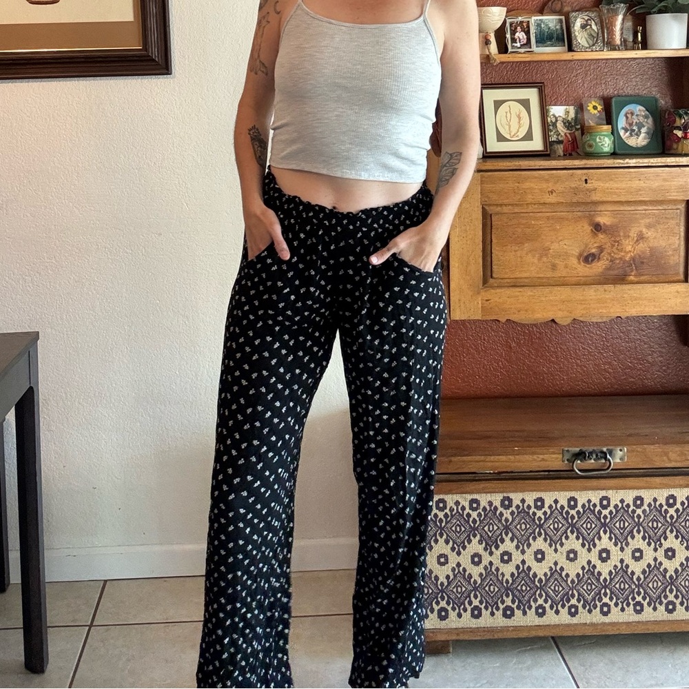 Mossimo Supply Co. Black and White Floral pants